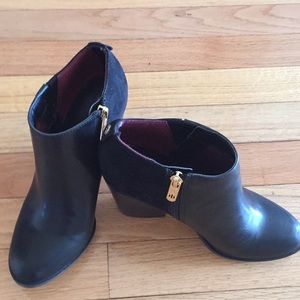 Tommy Hilfiger Booties